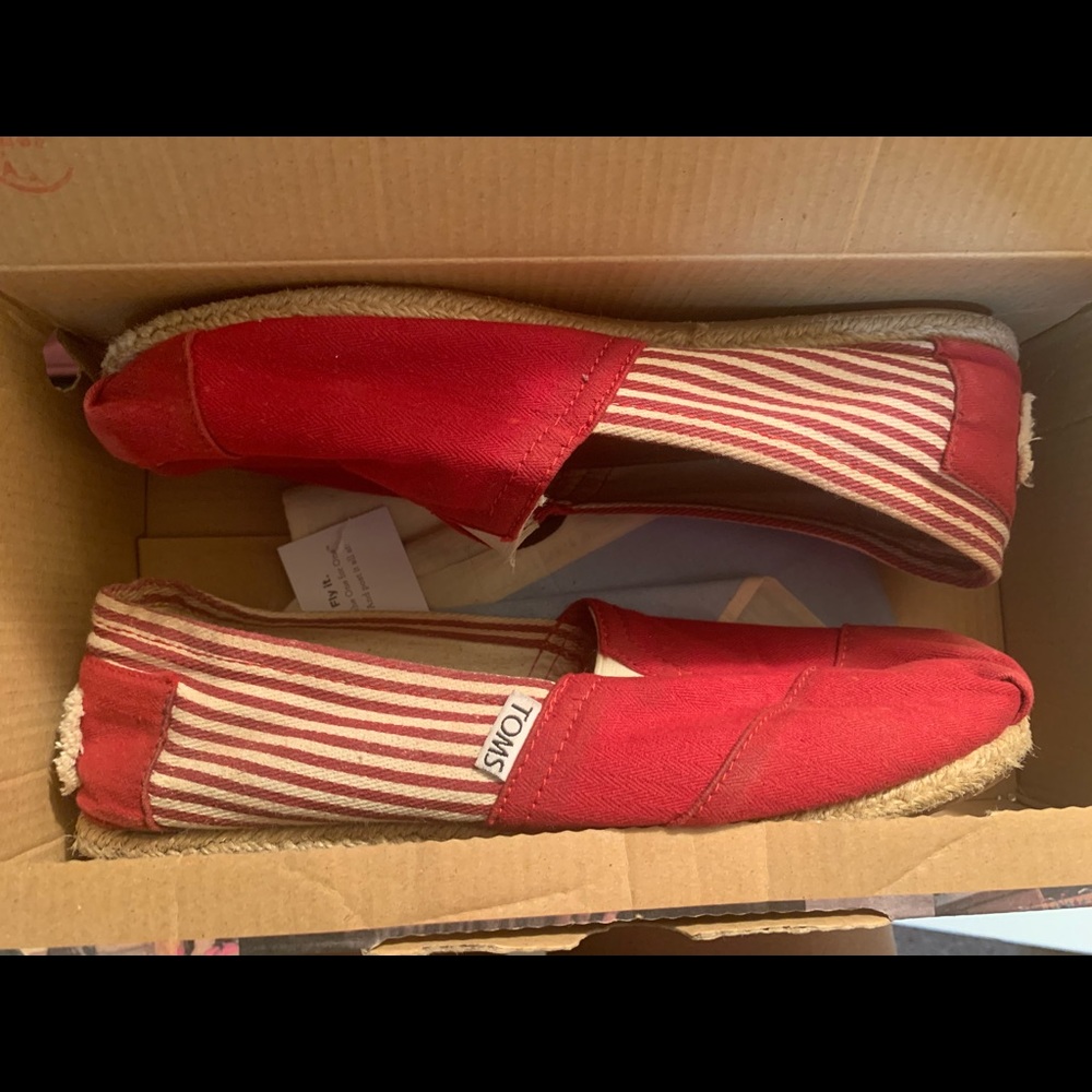Toms sz 9.5 women’s